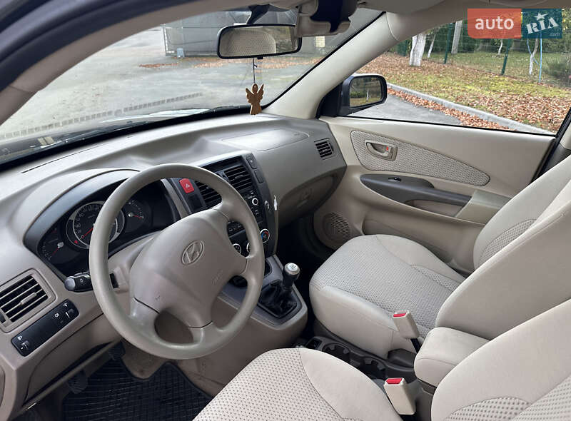 Позашляховик / Кросовер Hyundai Tucson 2009 в Брошневі-Облозі фото 9 Позашляховик / Кросовер Hyundai Tucson 2009 в Брошневі-Облозі