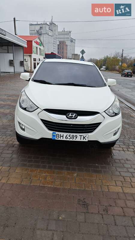 Внедорожник / Кроссовер Hyundai Tucson 2011 в Подольске