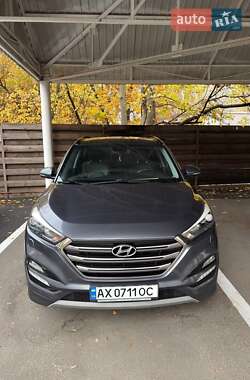 Позашляховик / Кросовер Hyundai Tucson 2016 в Харкові