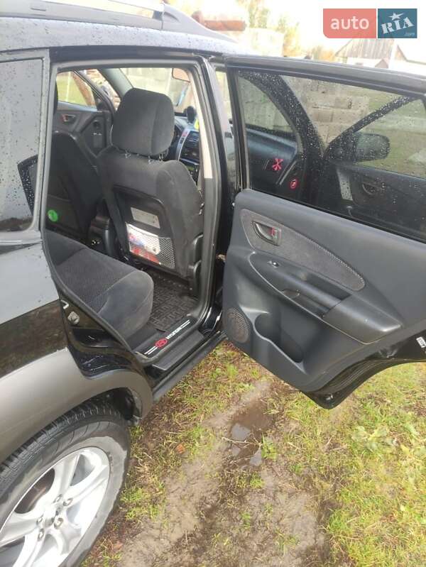 Внедорожник / Кроссовер Hyundai Tucson 2006 в Заречном