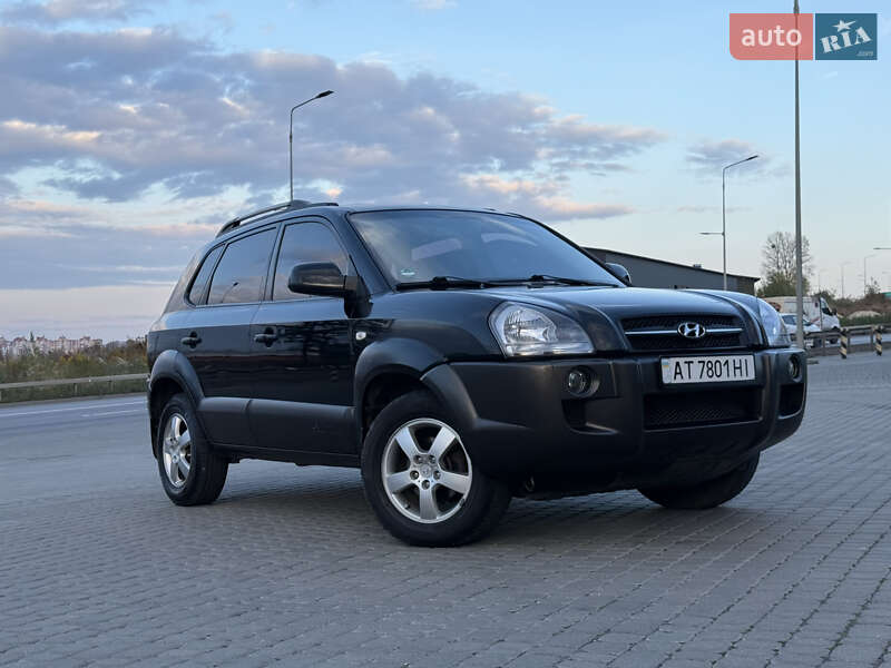 Внедорожник / Кроссовер Hyundai Tucson 2004 в Тернополе фото 3 Внедорожник / Кроссовер Hyundai Tucson 2004 в Тернополе