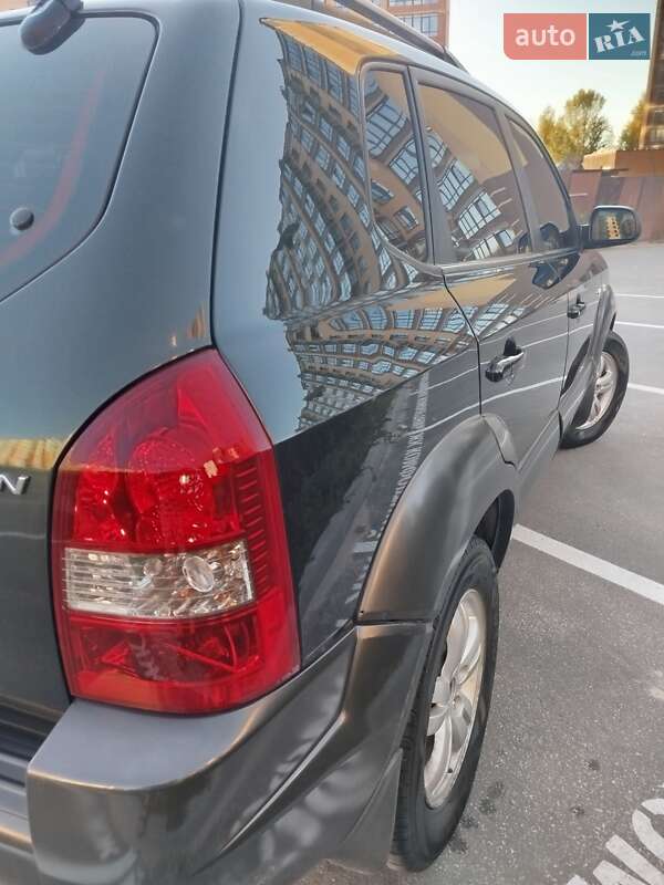 Позашляховик / Кросовер Hyundai Tucson 2007 в Чернігові фото 2 Позашляховик / Кросовер Hyundai Tucson 2007 в Чернігові