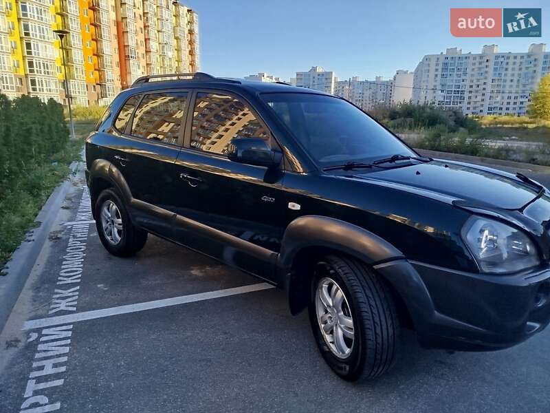Позашляховик / Кросовер Hyundai Tucson 2007 в Чернігові фото 8 Позашляховик / Кросовер Hyundai Tucson 2007 в Чернігові