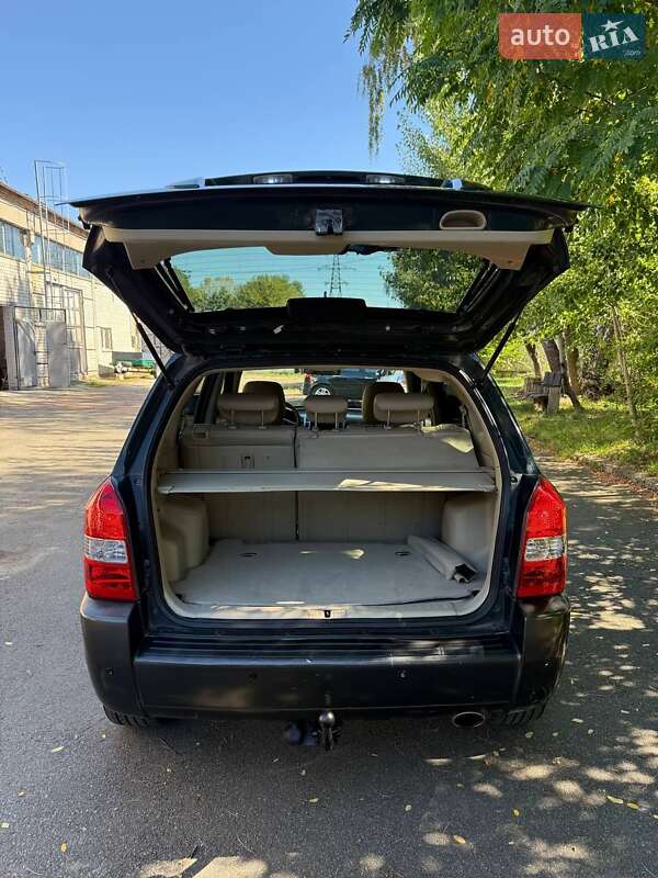 Позашляховик / Кросовер Hyundai Tucson 2007 в Чернігові фото 14 Позашляховик / Кросовер Hyundai Tucson 2007 в Чернігові
