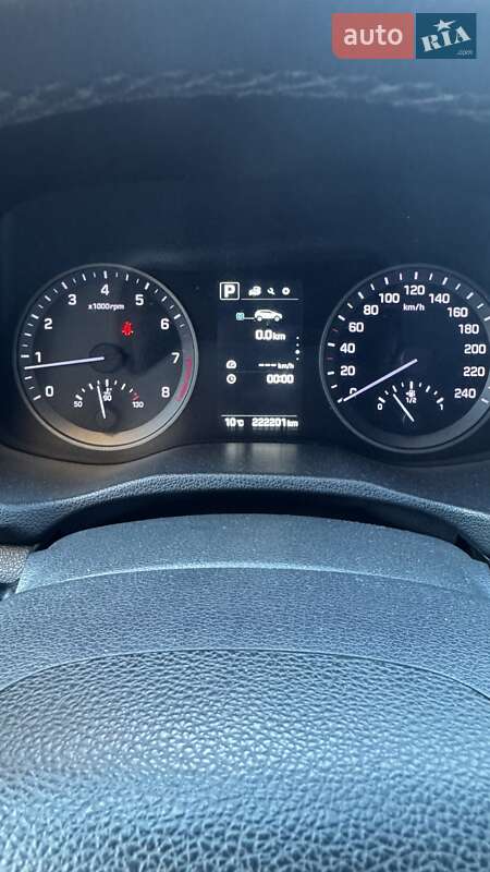 Внедорожник / Кроссовер Hyundai Tucson 2016 в Киеве фото 12 Внедорожник / Кроссовер Hyundai Tucson 2016 в Киеве