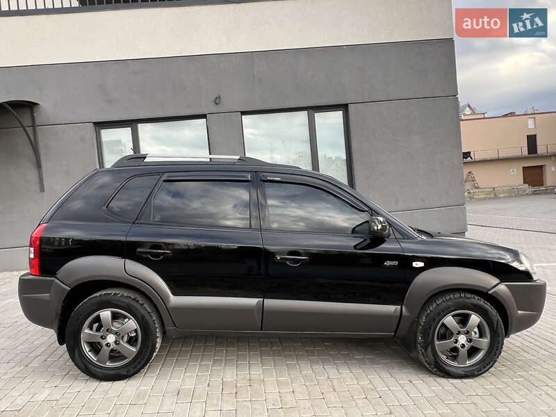 Позашляховик / Кросовер Hyundai Tucson 2006 в Тернополі фото 21 Позашляховик / Кросовер Hyundai Tucson 2006 в Тернополі