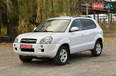 Внедорожник / Кроссовер Hyundai Tucson 2008 в Луцке Внедорожник / Кроссовер Hyundai Tucson 2008 в Луцке