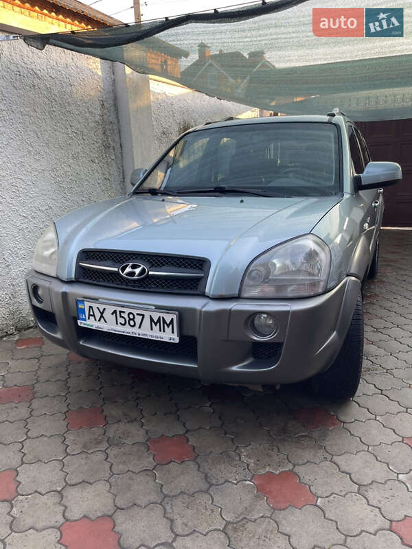 Внедорожник / Кроссовер Hyundai Tucson 2007 в Харькове фото 3 Внедорожник / Кроссовер Hyundai Tucson 2007 в Харькове