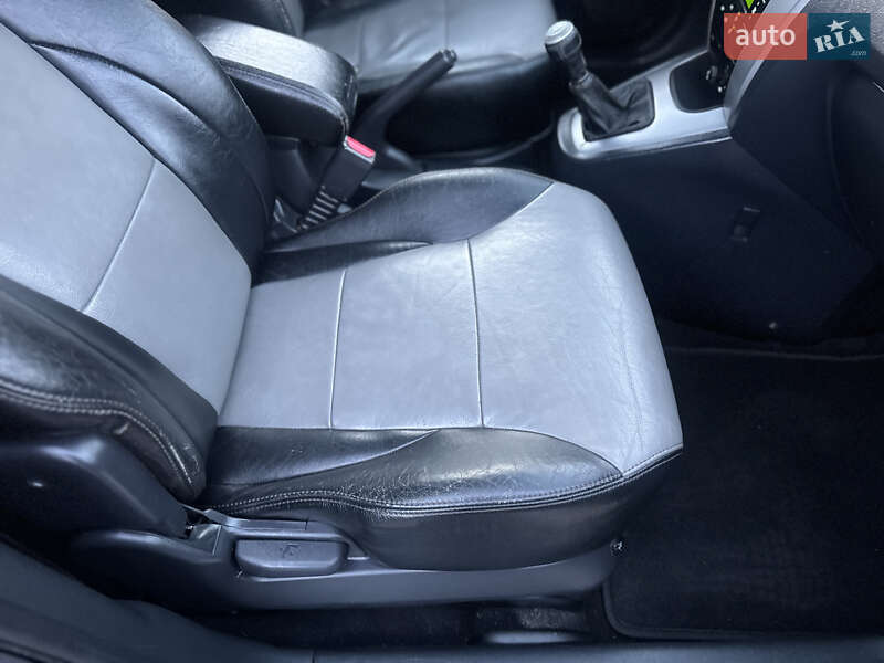 Внедорожник / Кроссовер Hyundai Tucson 2006 в Хмельницком фото 16 Внедорожник / Кроссовер Hyundai Tucson 2006 в Хмельницком