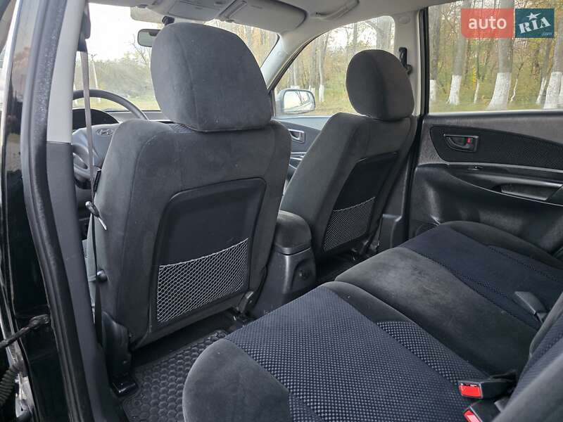 Внедорожник / Кроссовер Hyundai Tucson 2009 в Гусятине фото 37 Внедорожник / Кроссовер Hyundai Tucson 2009 в Гусятине