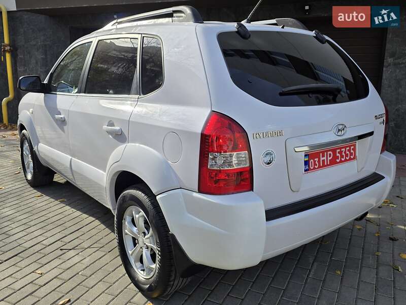Внедорожник / Кроссовер Hyundai Tucson 2009 в Тернополе фото 7 Внедорожник / Кроссовер Hyundai Tucson 2009 в Тернополе