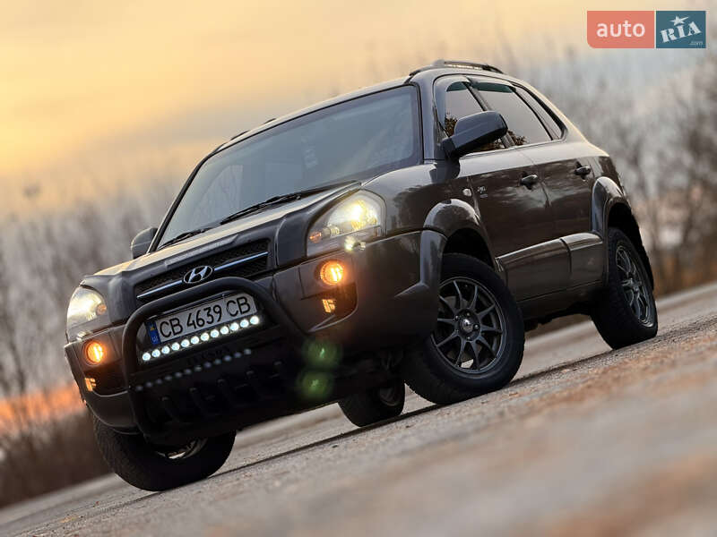 Внедорожник / Кроссовер Hyundai Tucson 2008 в Мене