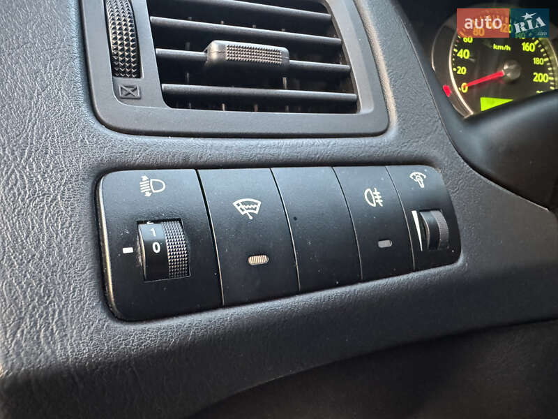 Позашляховик / Кросовер Hyundai Tucson 2009 в Києві