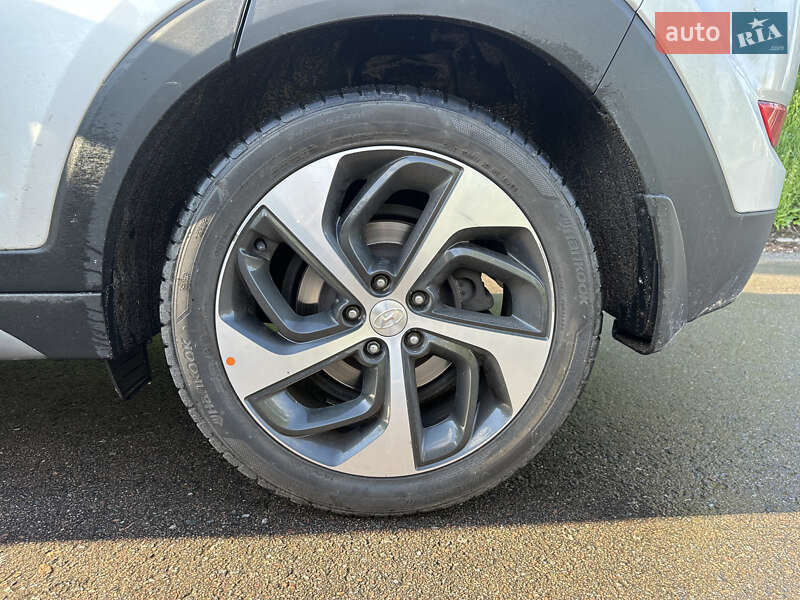 Внедорожник / Кроссовер Hyundai Tucson 2016 в Киеве фото 21 Внедорожник / Кроссовер Hyundai Tucson 2016 в Киеве