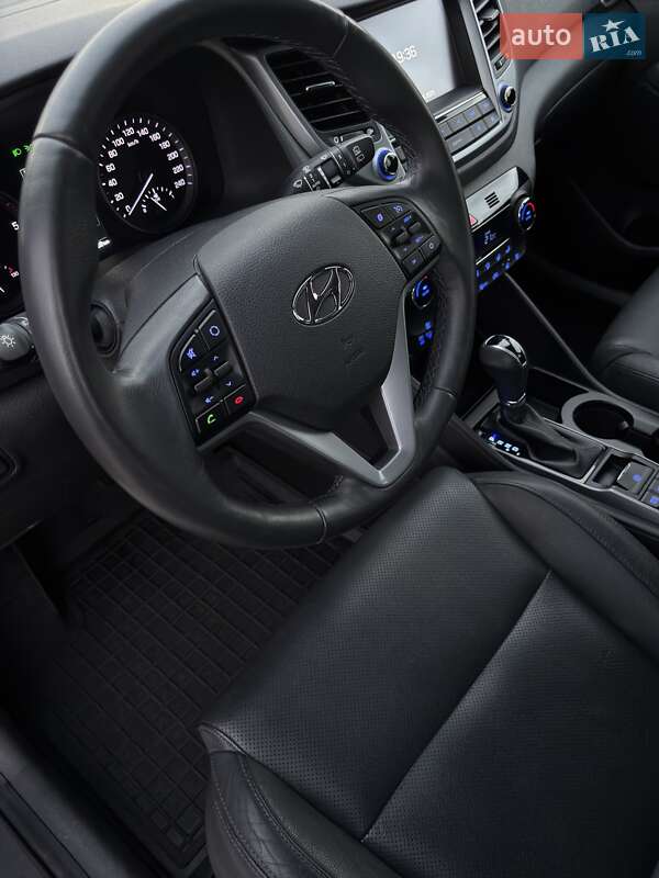Внедорожник / Кроссовер Hyundai Tucson 2016 в Киеве фото 34 Внедорожник / Кроссовер Hyundai Tucson 2016 в Киеве