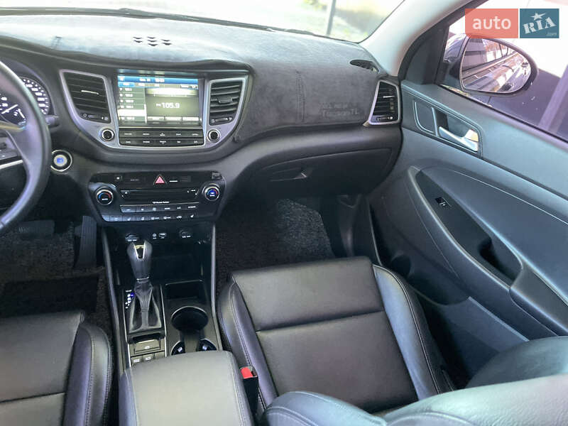 Внедорожник / Кроссовер Hyundai Tucson 2015 в Виннице фото 25 Внедорожник / Кроссовер Hyundai Tucson 2015 в Виннице