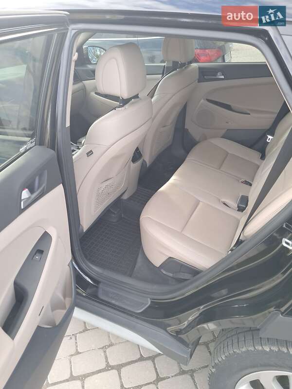 Внедорожник / Кроссовер Hyundai Tucson 2017 в Ивано-Франковске фото 4 Внедорожник / Кроссовер Hyundai Tucson 2017 в Ивано-Франковске