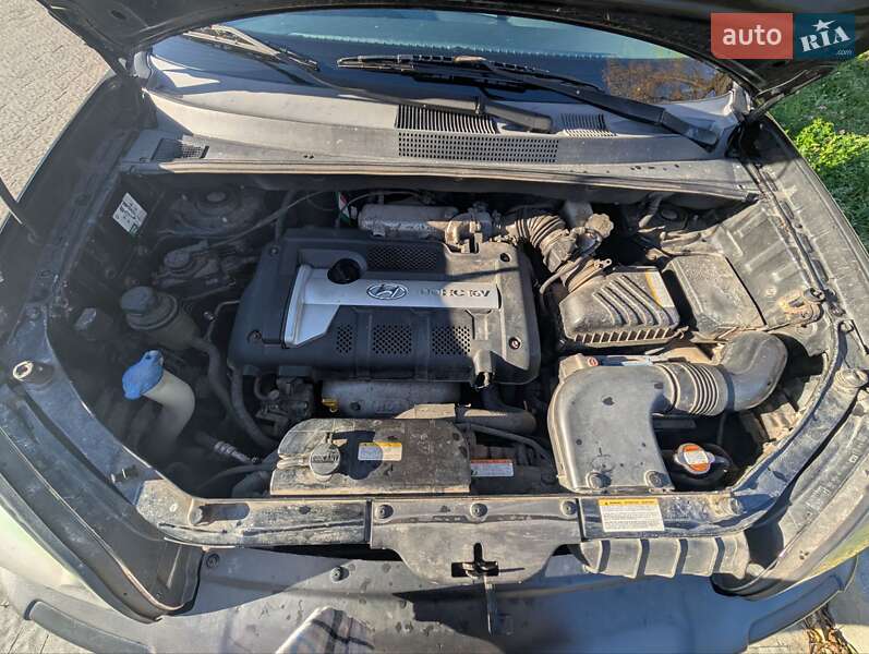 Внедорожник / Кроссовер Hyundai Tucson 2005 в Новояворовске