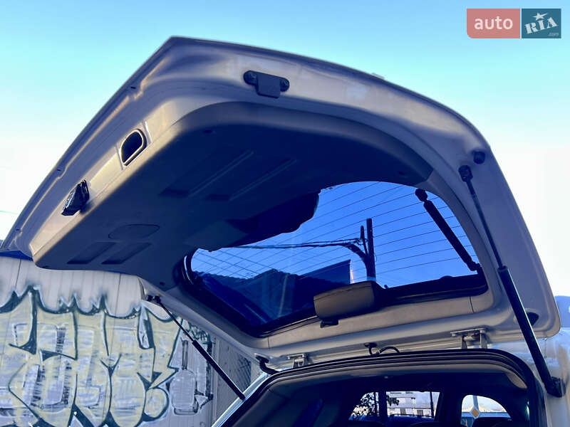 Внедорожник / Кроссовер Hyundai Tucson 2006 в Тернополе фото 74 Внедорожник / Кроссовер Hyundai Tucson 2006 в Тернополе