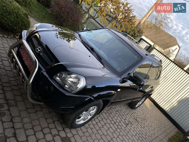 Внедорожник / Кроссовер Hyundai Tucson 2006 в Ковеле фото 2 Внедорожник / Кроссовер Hyundai Tucson 2006 в Ковеле