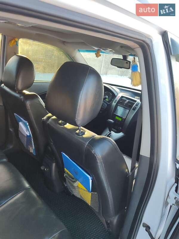 Внедорожник / Кроссовер Hyundai Tucson 2008 в Николаеве