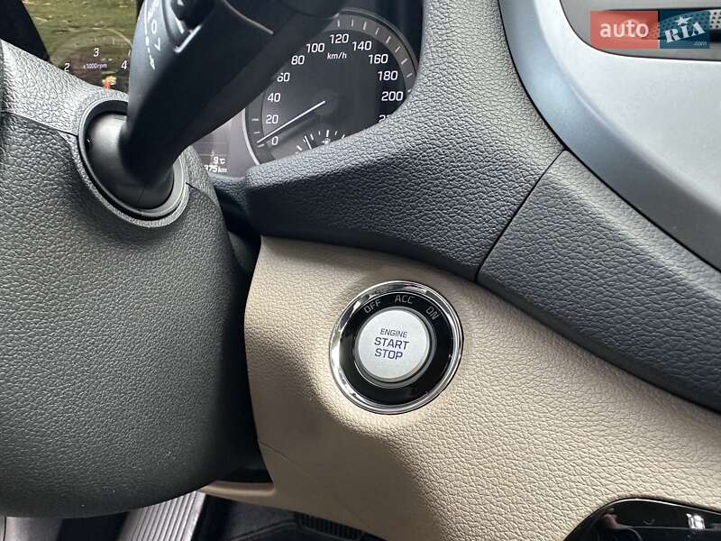 Внедорожник / Кроссовер Hyundai Tucson 2016 в Луцке