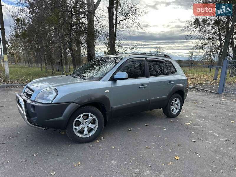 Внедорожник / Кроссовер Hyundai Tucson 2008 в Новой Водолаге