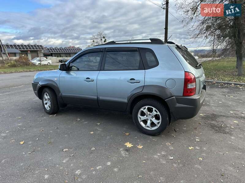 Внедорожник / Кроссовер Hyundai Tucson 2008 в Новой Водолаге