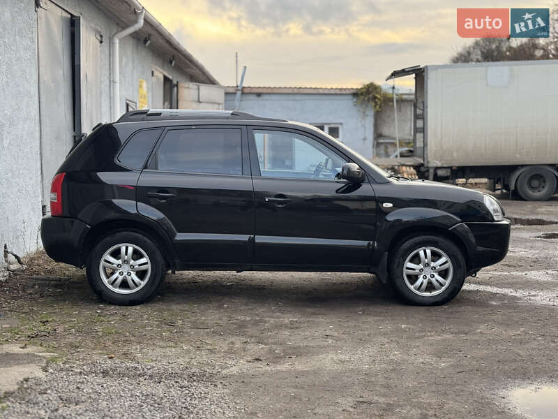Внедорожник / Кроссовер Hyundai Tucson 2006 в Шостке