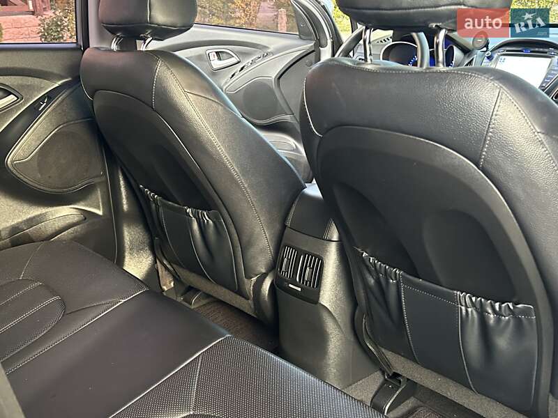 Позашляховик / Кросовер Hyundai Tucson 2014 в Тернополі