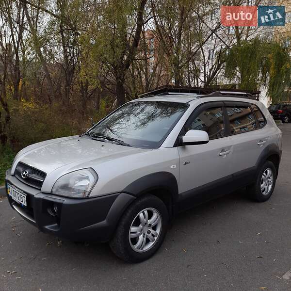 Позашляховик / Кросовер Hyundai Tucson 2007 в Борисполі