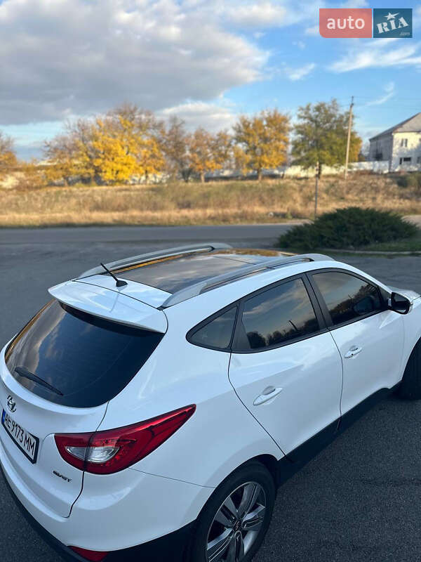 Внедорожник / Кроссовер Hyundai Tucson 2014 в Новомосковске фото 24 Внедорожник / Кроссовер Hyundai Tucson 2014 в Новомосковске