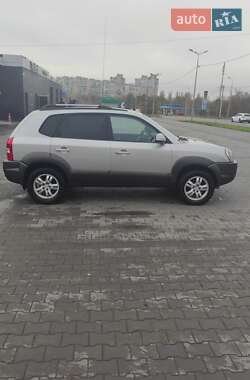 Позашляховик / Кросовер Hyundai Tucson 2007 в Полтаві