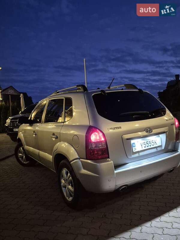 Внедорожник / Кроссовер Hyundai Tucson 2009 в Черновцах фото 9 Внедорожник / Кроссовер Hyundai Tucson 2009 в Черновцах