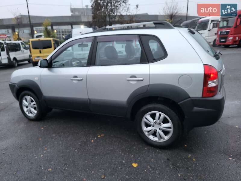 Внедорожник / Кроссовер Hyundai Tucson 2010 в Хмельницком