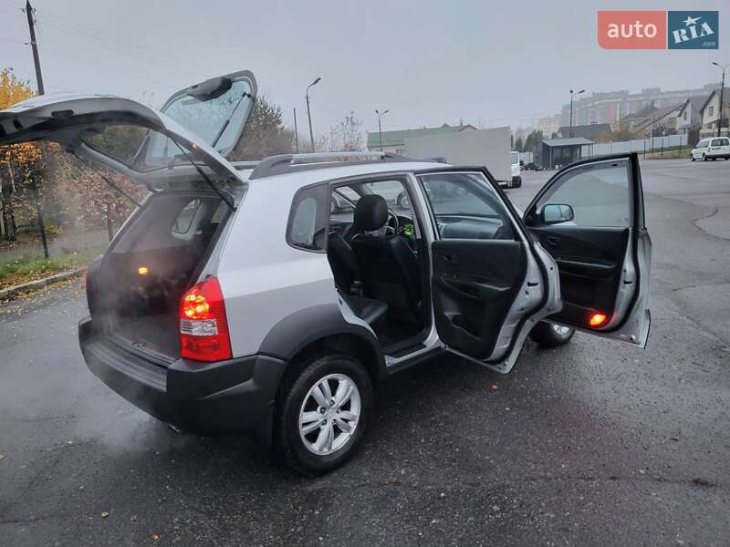 Внедорожник / Кроссовер Hyundai Tucson 2010 в Хмельницком