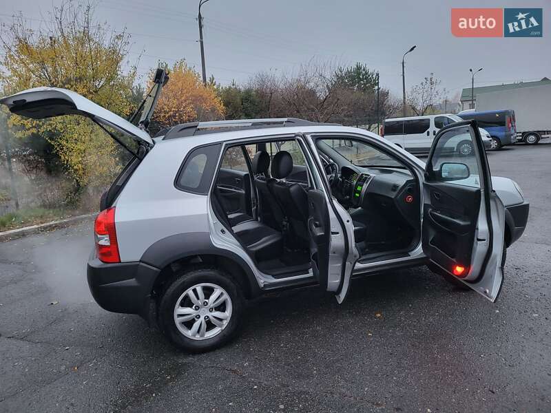 Внедорожник / Кроссовер Hyundai Tucson 2010 в Хмельницком