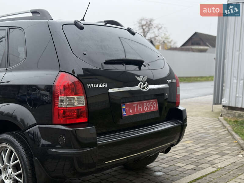 Внедорожник / Кроссовер Hyundai Tucson 2006 в Староконстантинове фото 8 Внедорожник / Кроссовер Hyundai Tucson 2006 в Староконстантинове