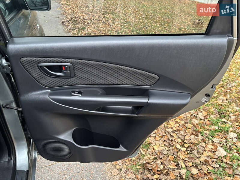 Внедорожник / Кроссовер Hyundai Tucson 2012 в Барышевке фото 16 Внедорожник / Кроссовер Hyundai Tucson 2012 в Барышевке