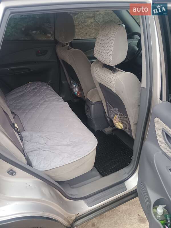 Внедорожник / Кроссовер Hyundai Tucson 2005 в Глухове фото 4 Внедорожник / Кроссовер Hyundai Tucson 2005 в Глухове