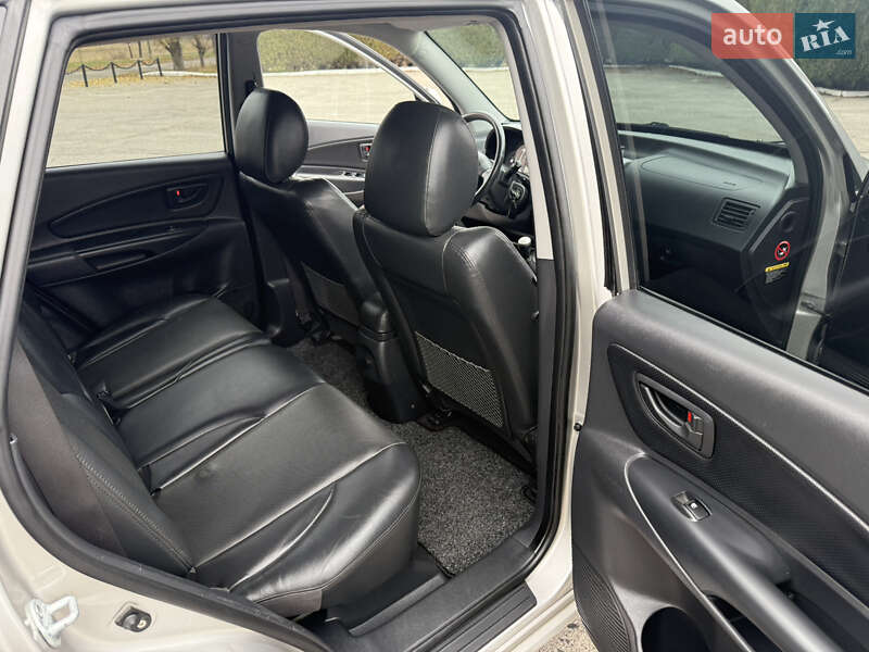 Внедорожник / Кроссовер Hyundai Tucson 2009 в Слобожанском фото 14 Внедорожник / Кроссовер Hyundai Tucson 2009 в Слобожанском