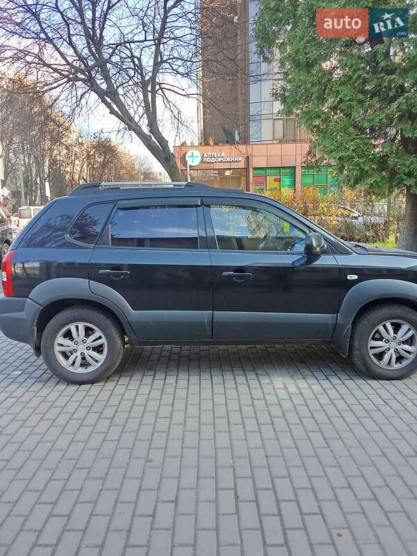 Внедорожник / Кроссовер Hyundai Tucson 2011 в Львове фото 17 Внедорожник / Кроссовер Hyundai Tucson 2011 в Львове