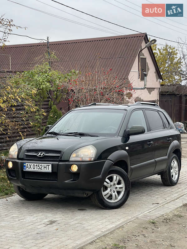 Внедорожник / Кроссовер Hyundai Tucson 2005 в Харькове фото 11 Внедорожник / Кроссовер Hyundai Tucson 2005 в Харькове
