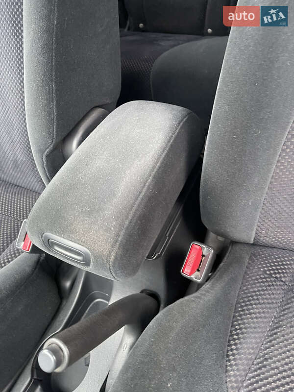 Внедорожник / Кроссовер Hyundai Tucson 2005 в Харькове фото 111 Внедорожник / Кроссовер Hyundai Tucson 2005 в Харькове