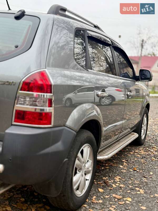 Позашляховик / Кросовер Hyundai Tucson 2011 в Харкові фото 14 Позашляховик / Кросовер Hyundai Tucson 2011 в Харкові