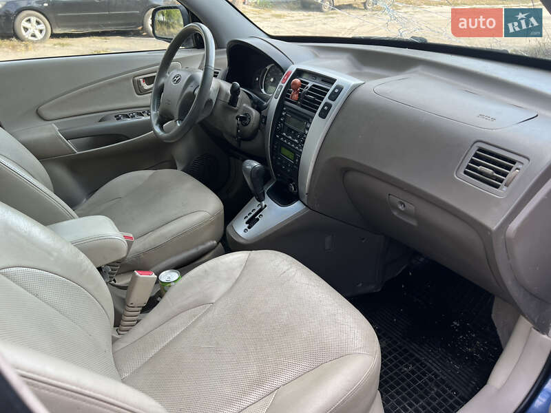 Внедорожник / Кроссовер Hyundai Tucson 2007 в Чугуеве фото 13 Внедорожник / Кроссовер Hyundai Tucson 2007 в Чугуеве