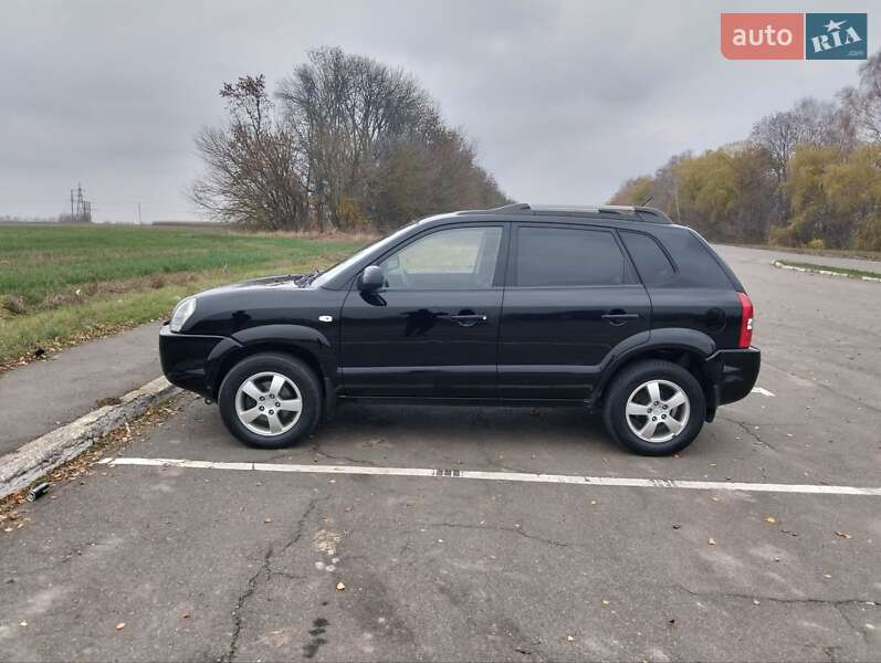 Внедорожник / Кроссовер Hyundai Tucson 2006 в Конотопе