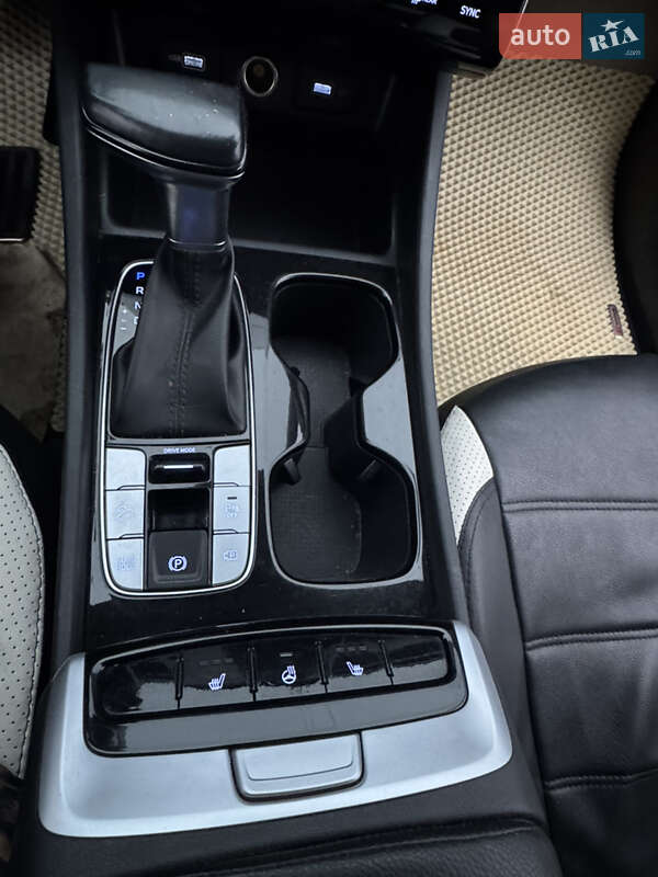 Внедорожник / Кроссовер Hyundai Tucson 2022 в Брусилове