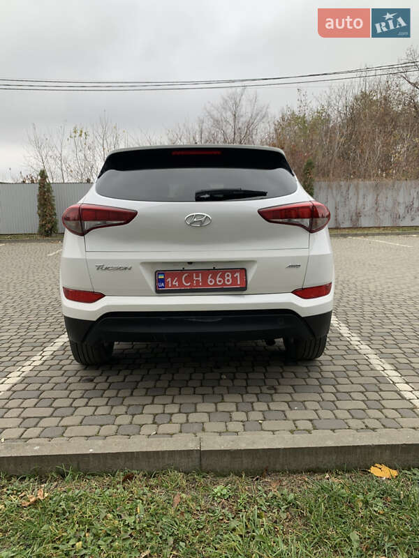 Позашляховик / Кросовер Hyundai Tucson 2017 в Івано-Франківську