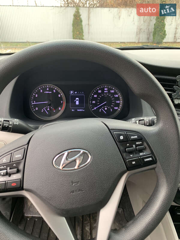 Позашляховик / Кросовер Hyundai Tucson 2017 в Івано-Франківську